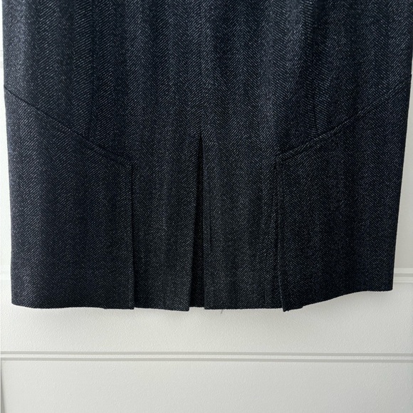Ann Taylor Blue Black Kick Pleat Pencil Skirt Size 6 - Picture 6 of 7